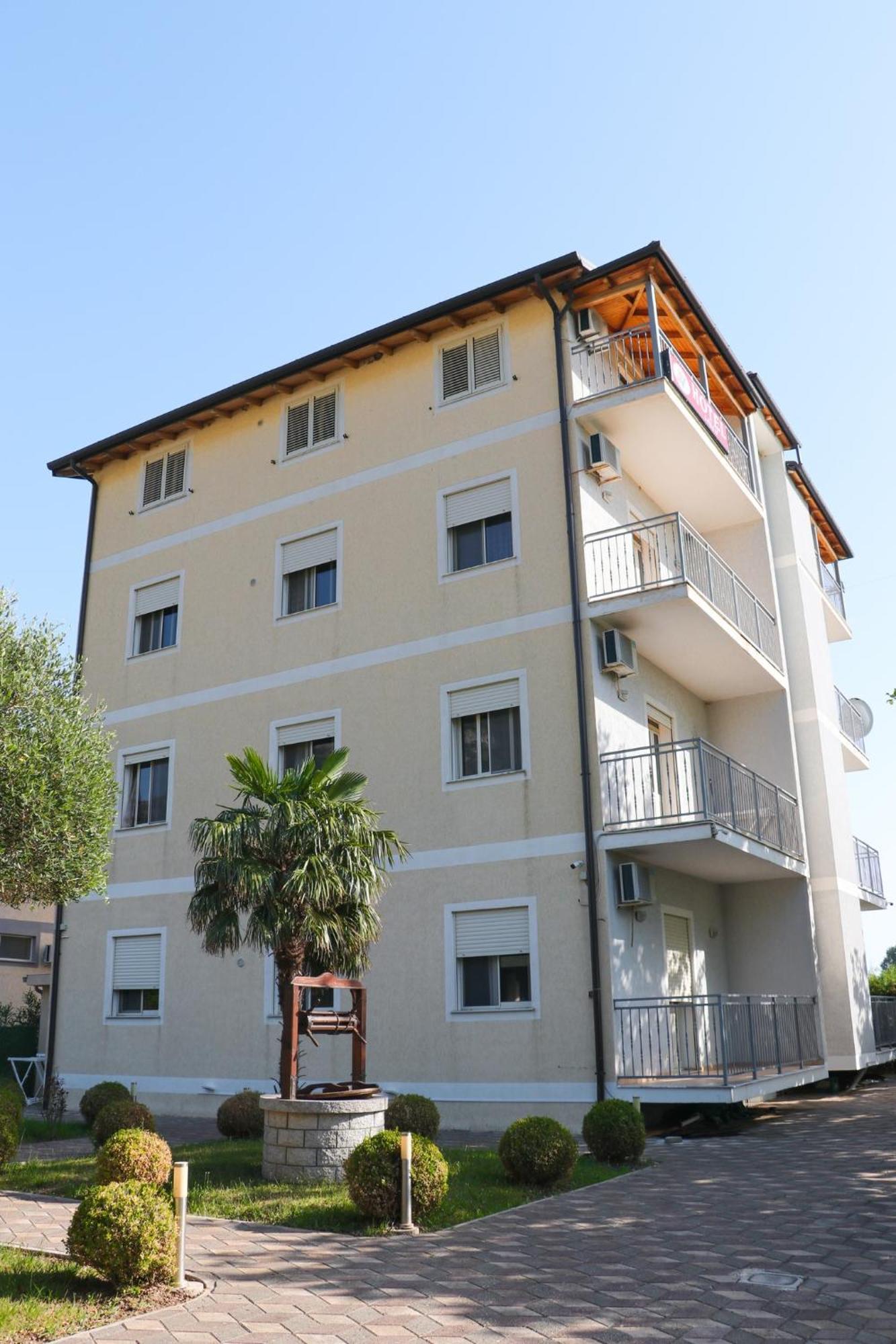 Hotel As Baks-Rrjoll Shkodër Exterior foto